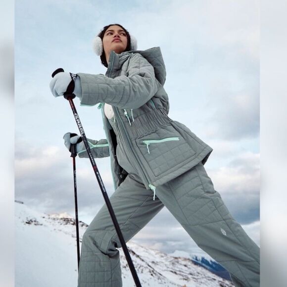 NWT Free People FP Movement Revolve All Prepped Ski Jacket In Greyed Olive - Picture 3 of 10